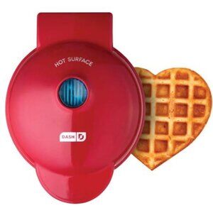 Dash Mini Waffle Maker Hearts Non-Stick 4 Inch Red Valentine's Love Chaffle Hash
